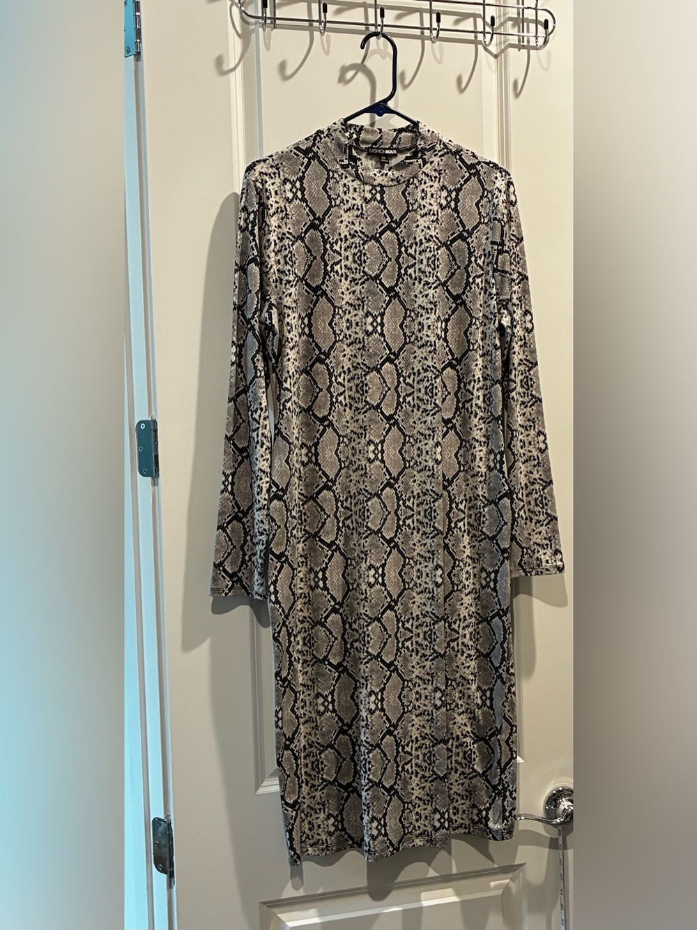 Fashion Nova Snake Print Long Sleeve Midi Mock Neck Dress 2X